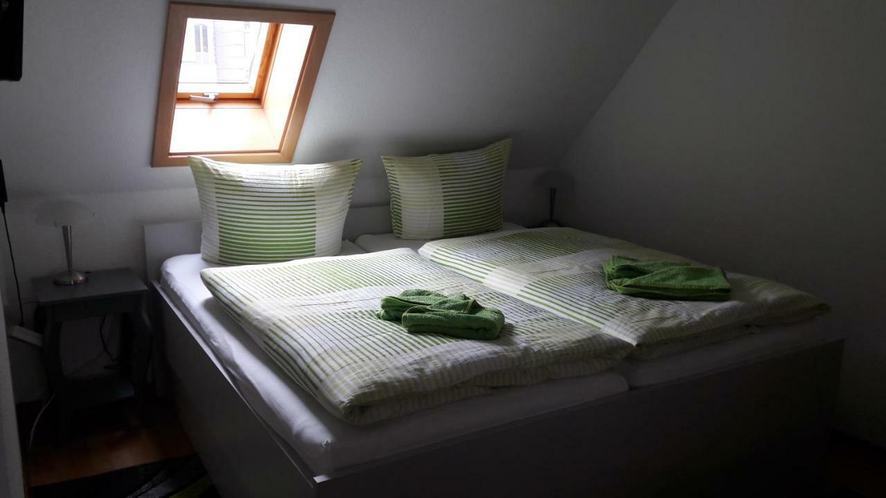 Appartement Zum Kleinen Riesen à Erfurt Extérieur photo